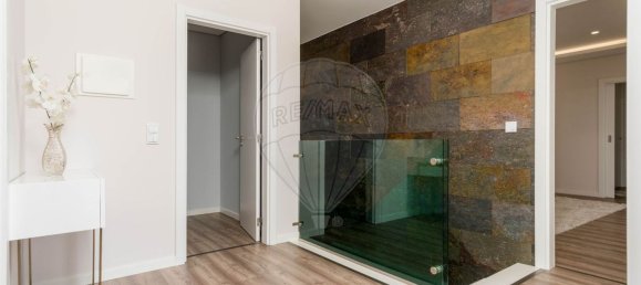 4 bedrooms House in Corroios, Portugal No. 169906 11