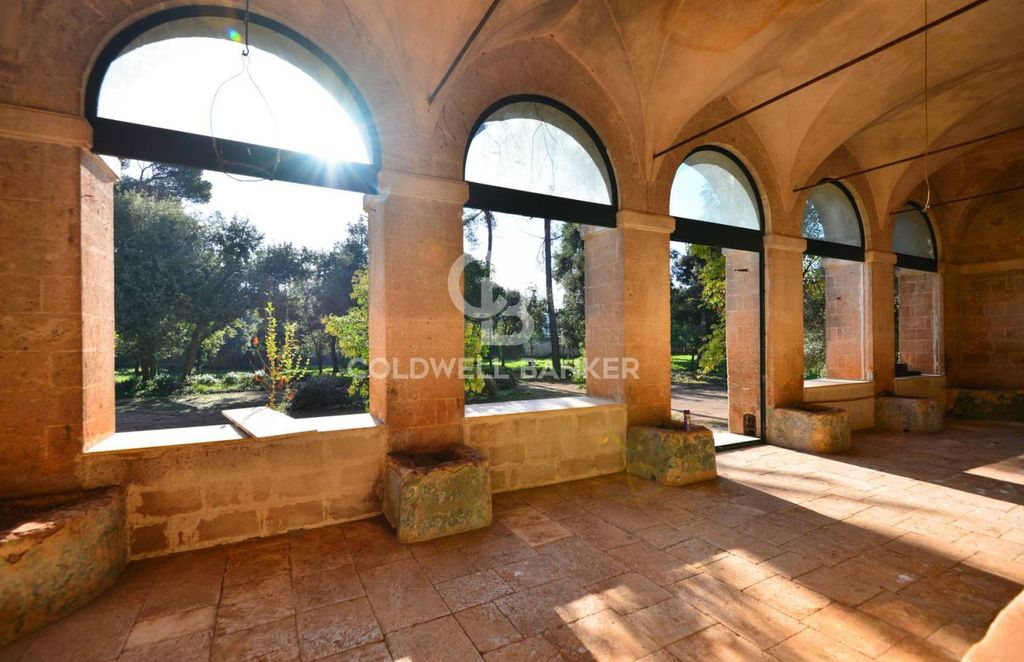 18 bedrooms Villa in San Vito dei Normanni, Italy No. 236539