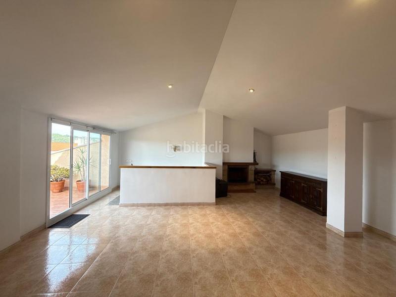 4 Schlafzimmer Doppelhaus in Olesa de Montserrat, Spain, Nr. 215650