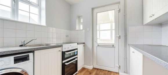 2 Schlafzimmer Haus in Barnet, United Kingdom, Nr. 6502 12