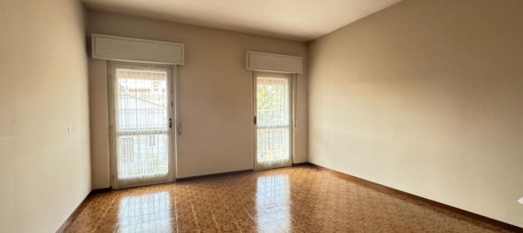 3 Schlafzimmer Wohnung in Remedello, Italy, Nr. 365616 5