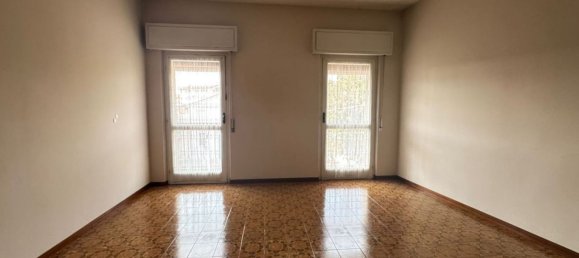 3 Schlafzimmer Wohnung in Remedello, Italy, Nr. 365616 6