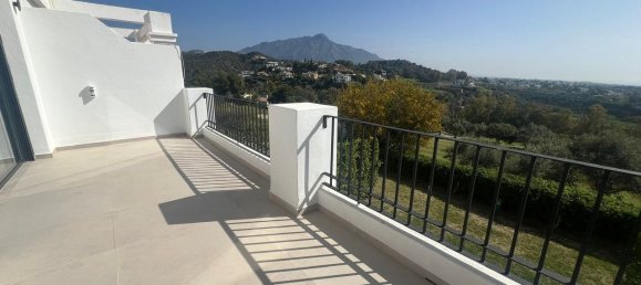 4 bedrooms Townhouse in La Quinta, Spain No. 118352 35