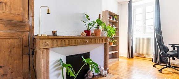 4 bedrooms Townhouse in Grancey-le-Chateau-Neuvelle, France No. 205052 7