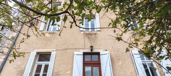 4 bedrooms Townhouse in Grancey-le-Chateau-Neuvelle, France No. 205052 4