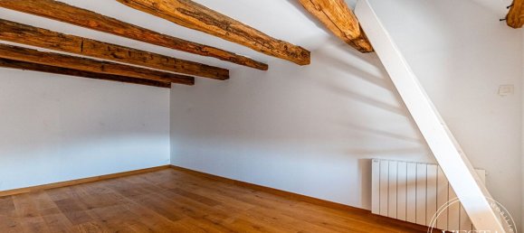 4 bedrooms Townhouse in Grancey-le-Chateau-Neuvelle, France No. 205052 12