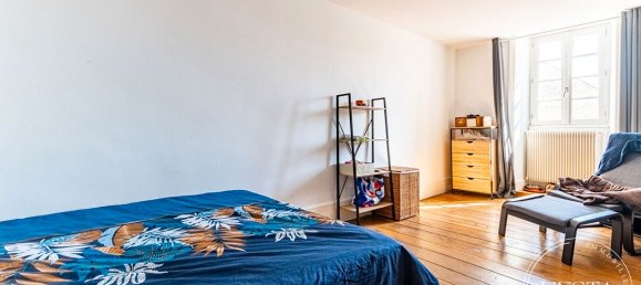 4 bedrooms Townhouse in Grancey-le-Chateau-Neuvelle, France No. 205052 9