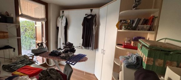 3 Schlafzimmer Wohnung in Nembro, Italy, Nr. 281350 7