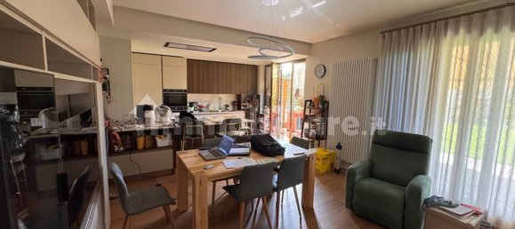 3 Schlafzimmer Wohnung in Nembro, Italy, Nr. 281350 10