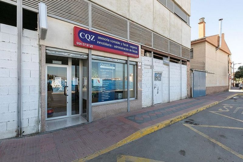 Gewerbliche Immobilie in Armilla, Spain 190m², Nr. 221823