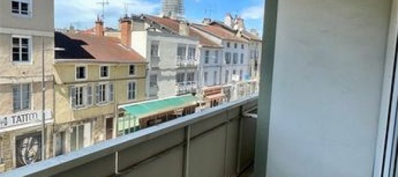 3 Schlafzimmer Wohnung in Bourg-en-Bresse, France, Nr. 311182 8