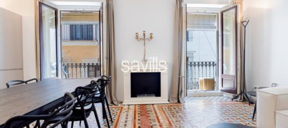 Apartamento de 2 dormitorios en Ciudad Vieja, Spain No. 156910 3