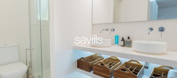 Apartamento de 2 dormitorios en Ciudad Vieja, Spain No. 156910 23