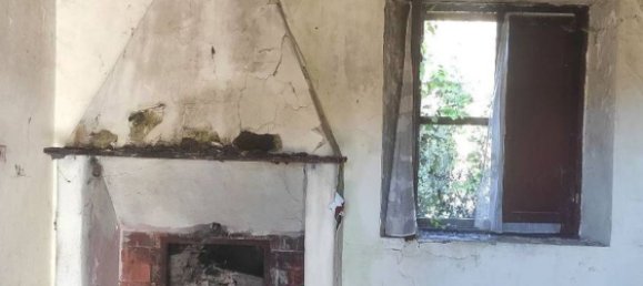 Дом с 8 комнатами в Амелия, Италия № 45918 7