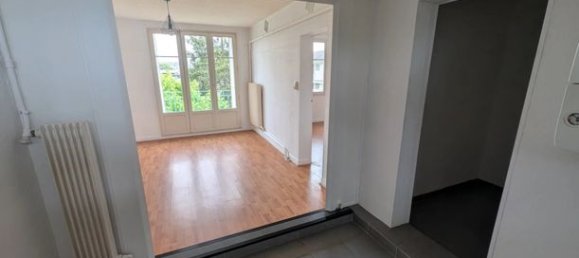 2 chambres Appartement à Tours, France No. 305998 4