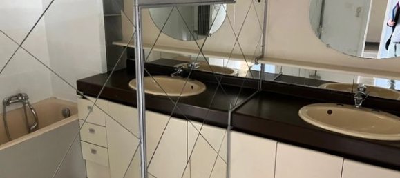 2 chambres Appartement à Tours, France No. 305998 10