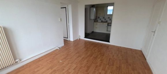 2 chambres Appartement à Tours, France No. 305998 3