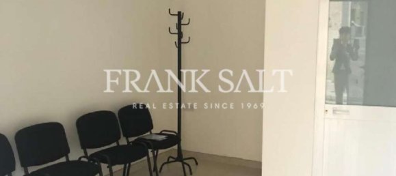 Bureau à Mosta, Malta 38m² No. 12128 3