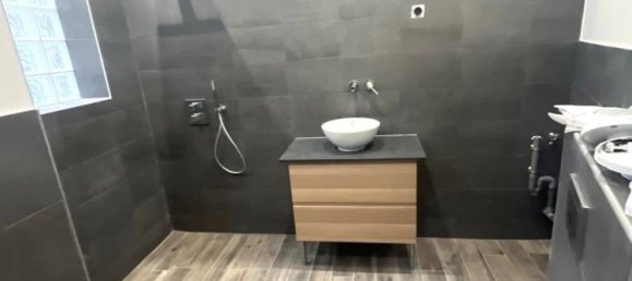 1 bedroom Apartment in Reims, France No. 70597 28