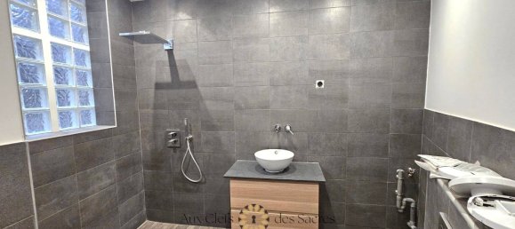 1 bedroom Apartment in Reims, France No. 70597 16