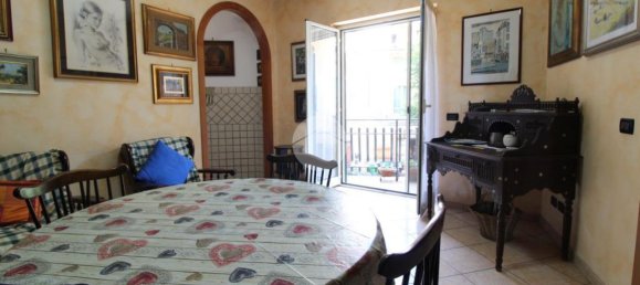 3-salle Appartement à Marcellina, Italy No. 176537 4