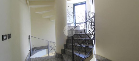 3-salle Appartement à Marcellina, Italy No. 176537 21