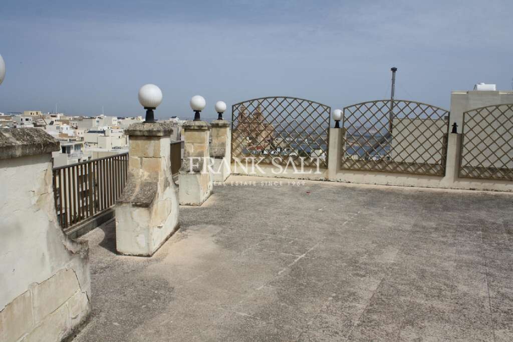 Café / restaurant à Mellieha, Malta 450m² No. 12787