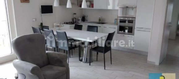 2 Schlafzimmer Penthouse in San Michele Salentino, Italy, Nr. 107728 2