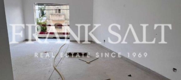 2 bedrooms Apartment in Kappara, Malta No. 1508 3