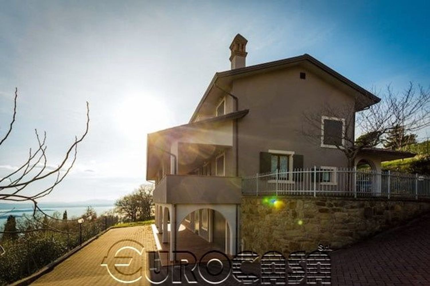 8 rooms Villa in Passignano sul Trasimeno, Italy No. 55671