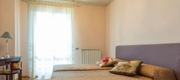 8 rooms Villa in Passignano sul Trasimeno, Italy No. 55671 17