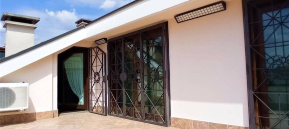 Квартира с 5 спальнями в Галларате, Италия № 354449 10