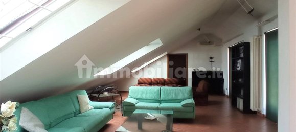 Квартира с 5 спальнями в Галларате, Италия № 354449 9