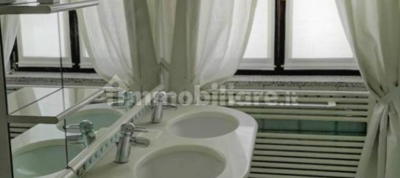 Квартира с 5 спальнями в Галларате, Италия № 354449 19