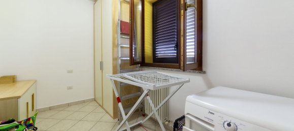 Apartamento de 3 habitaciónes en Ravenna, Italy No. 266904 11