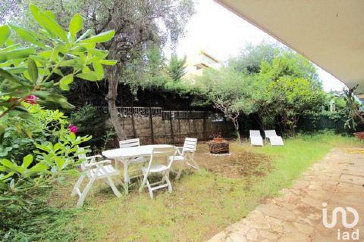 Studio in the Condo in Nice, France No. 3328