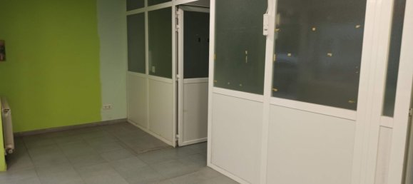 120m² Commercial property in Logrono, Spain No. 150439 2