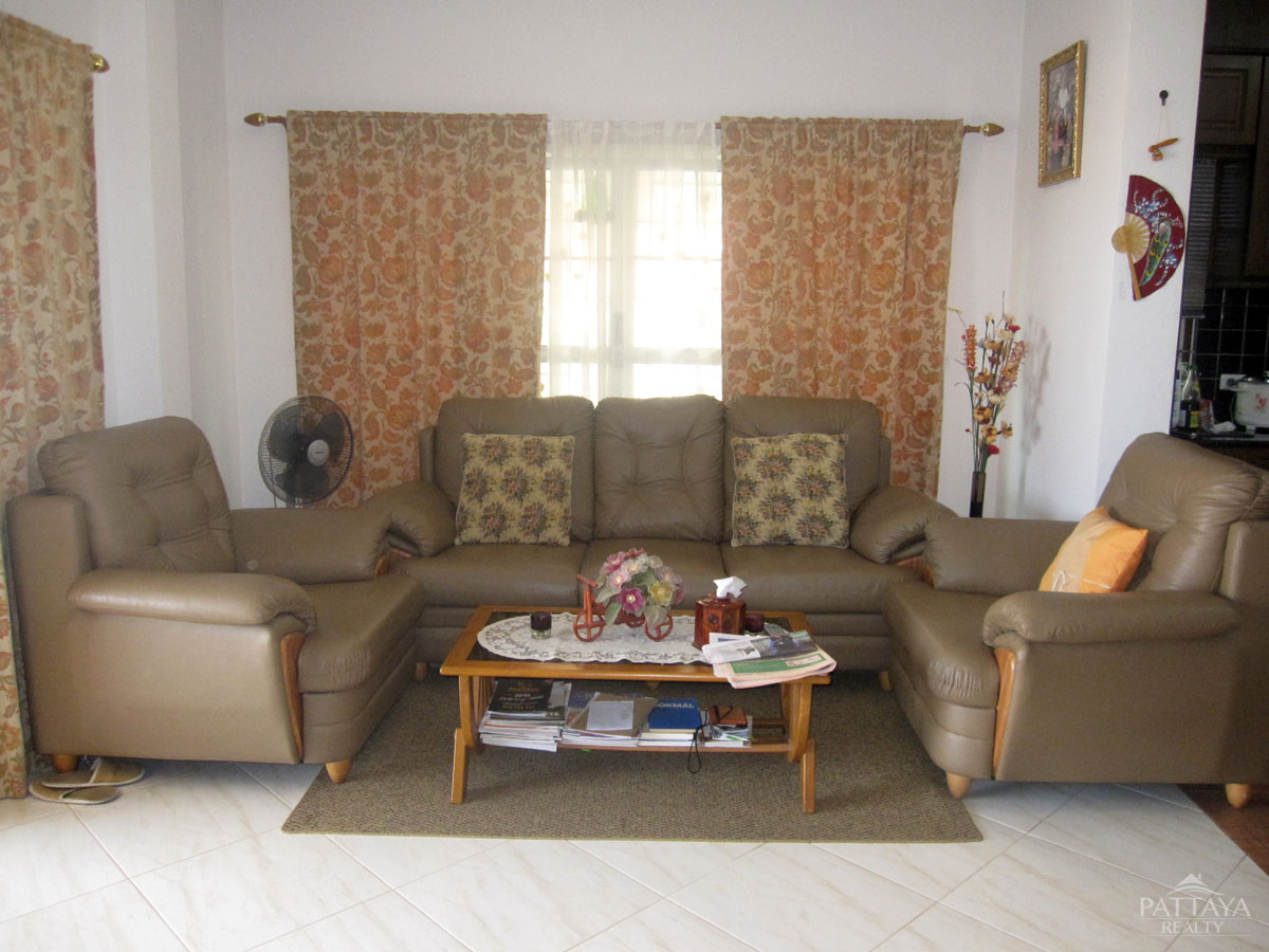 3 bedrooms Cafe / restaurant in Pattaya, Thailand No. 1353