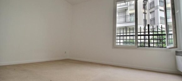 Apartamento de 2 dormitorios en Antony, France No. 189564 7