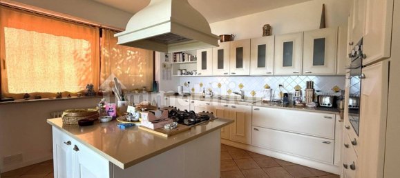 Вилла с 3 спальнями в Неббьюно, Италия № 296388 14