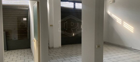 6 bedrooms Apartment in Turin, Italy No. 340868 9