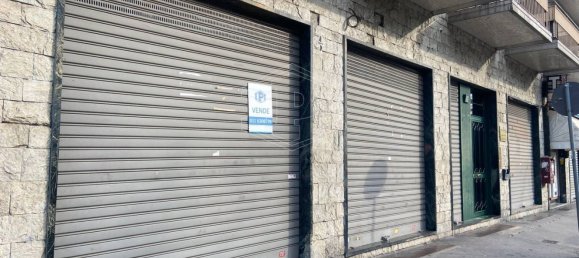 6 bedrooms Apartment in Turin, Italy No. 340868 10