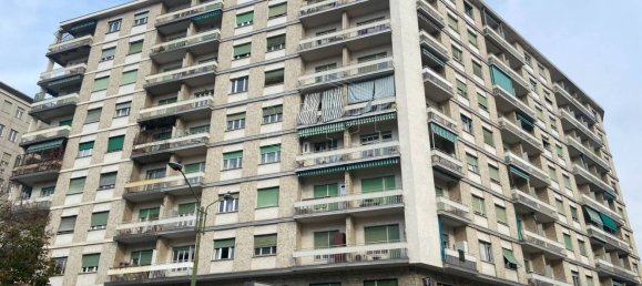 6 bedrooms Apartment in Turin, Italy No. 340868 20