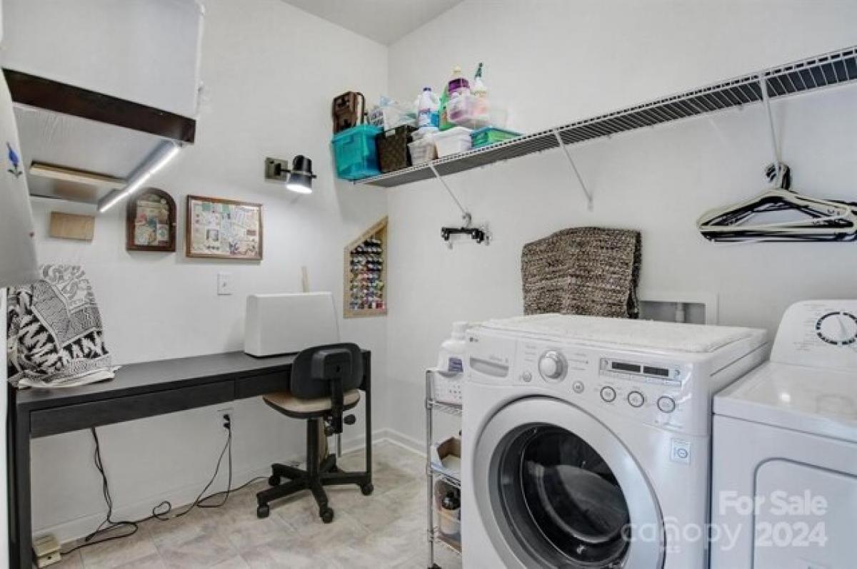 3 bedrooms House in Lancaster, USA No. 381244