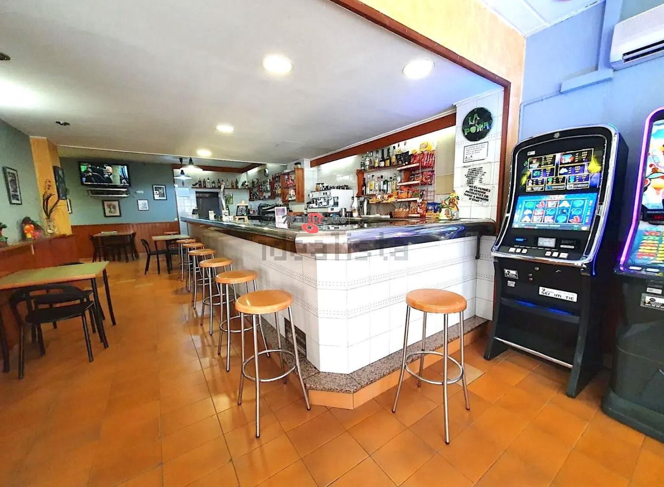 186m² Commercial property in Palamos, Spain No. 249128