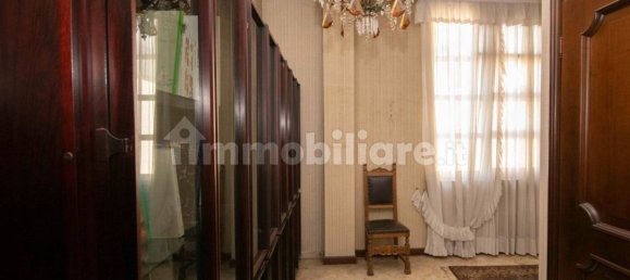 4 Schlafzimmer Wohnung in Busto Arsizio, Italy, Nr. 84498 6