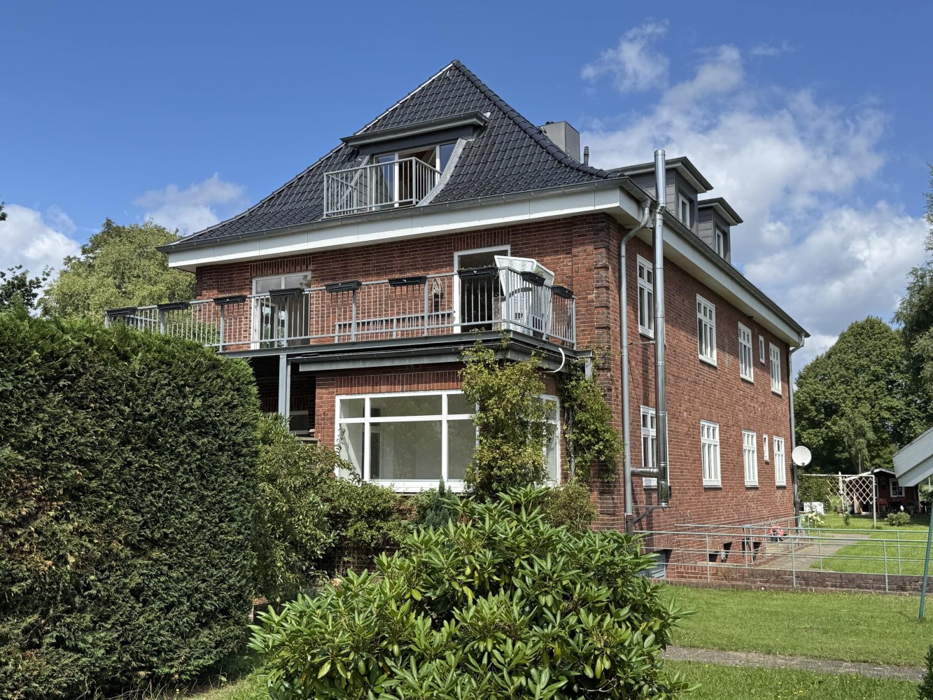 Edificio de 12 habitaciónes en Schleswig-Flensburg, Germany No. 234553