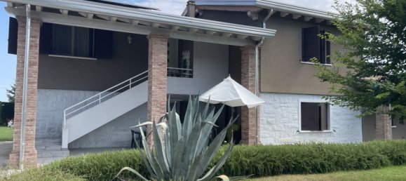 5 غرف نوم فيلا في Correzzola, Italy رقم 358411 7