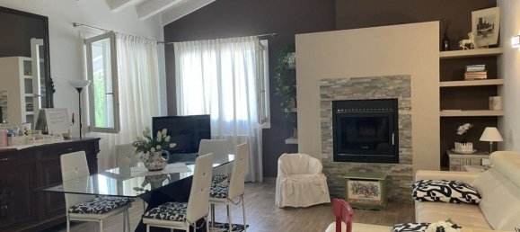 5 غرف نوم فيلا في Correzzola, Italy رقم 358411 9