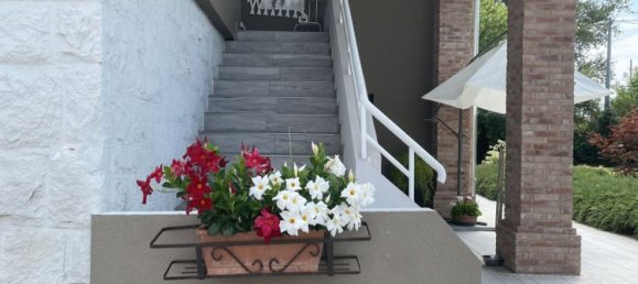 5 غرف نوم فيلا في Correzzola, Italy رقم 358411 8